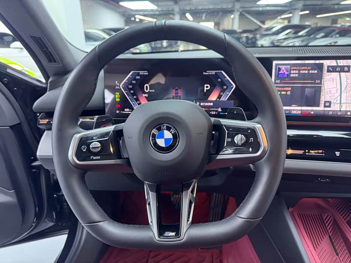 Фото 8 - BMW 5 Series