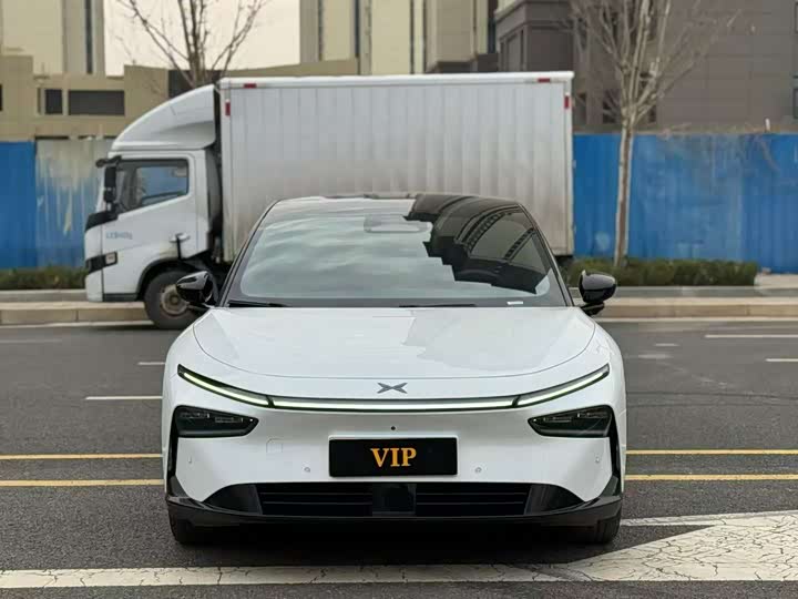 Фото 2 - XPeng F57