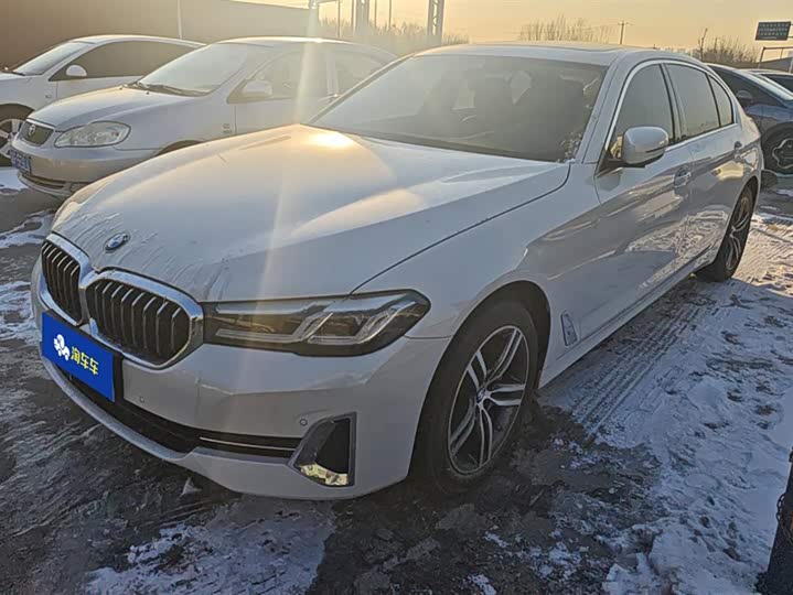 Фото 1 - BMW 5 Series