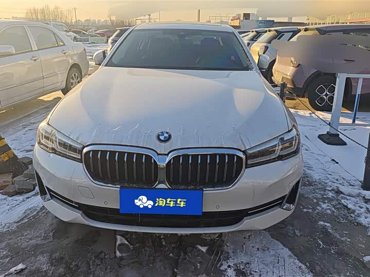 Фото 2 - BMW 5 Series