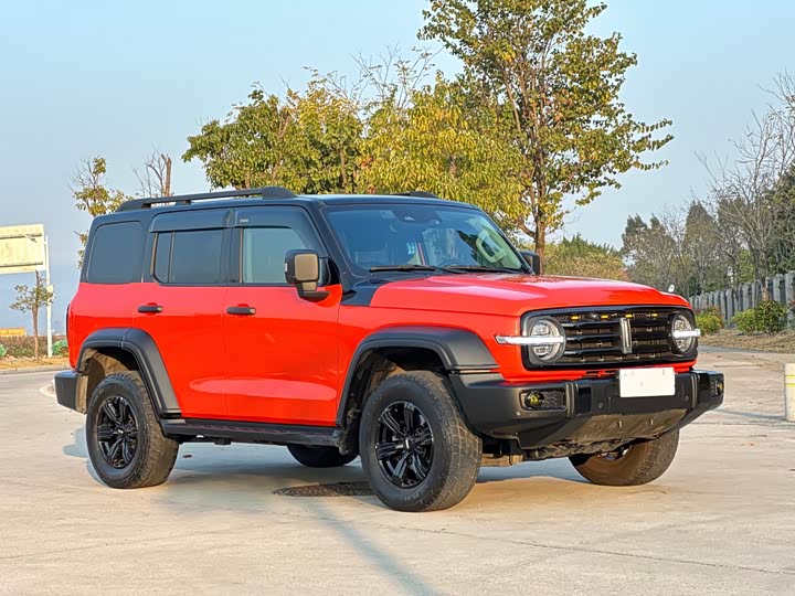 Фото 3 - Tank 300