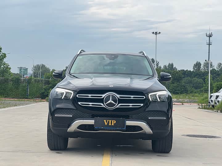 Фото 3 - Mercedes-Benz GLE-Class