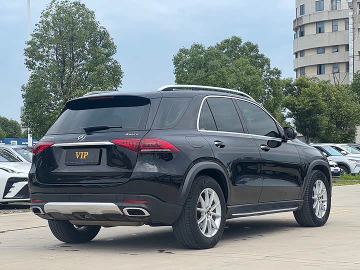 Фото 6 - Mercedes-Benz GLE-Class