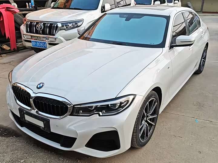 Фото 1 - BMW 3 Series