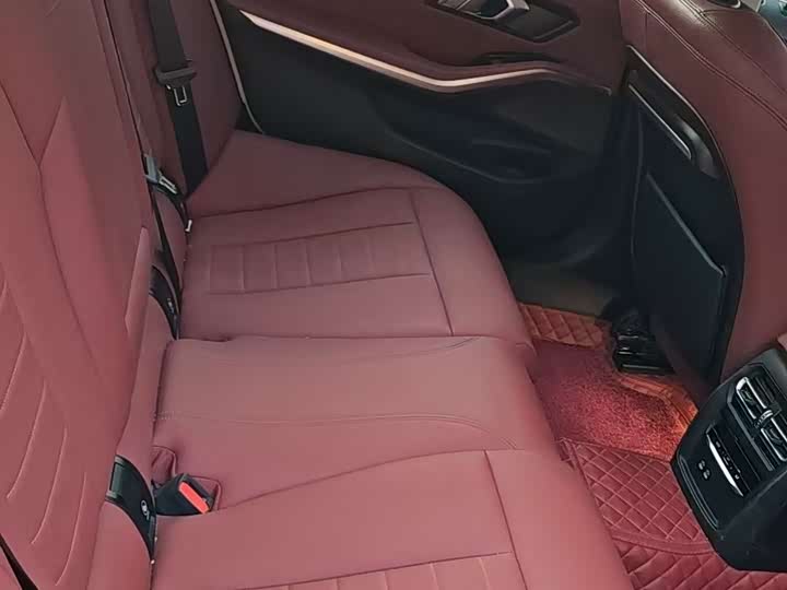 Фото 3 - BMW 3 Series