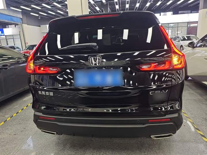 Фото 6 - Honda CR-V