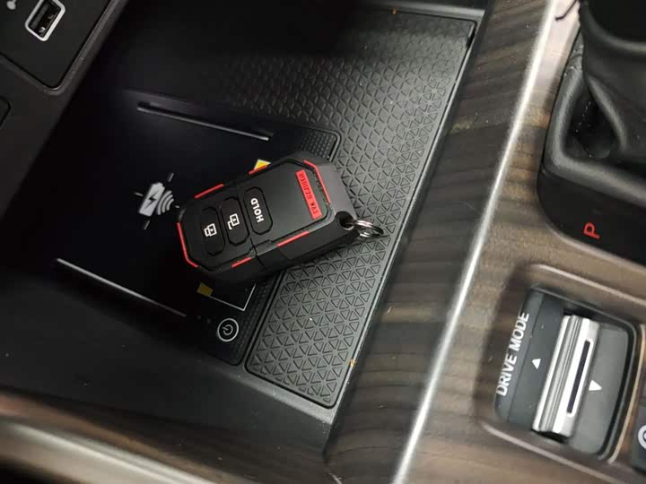 Фото 9 - Honda CR-V