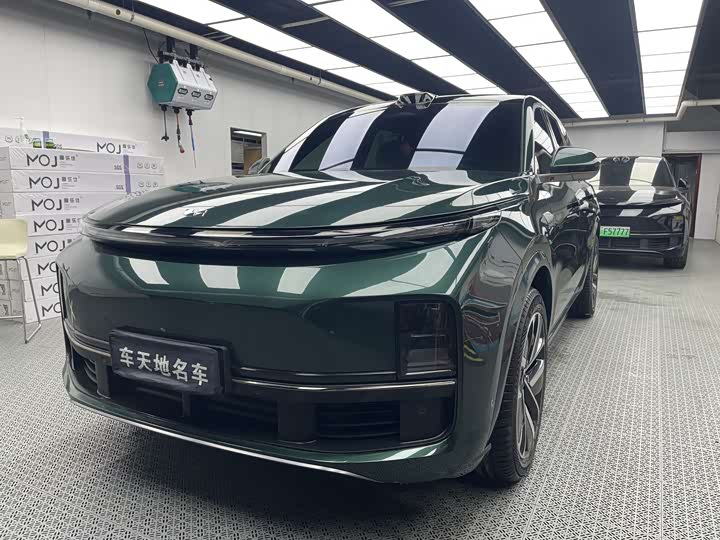 Фото 2 - LiXiang L9