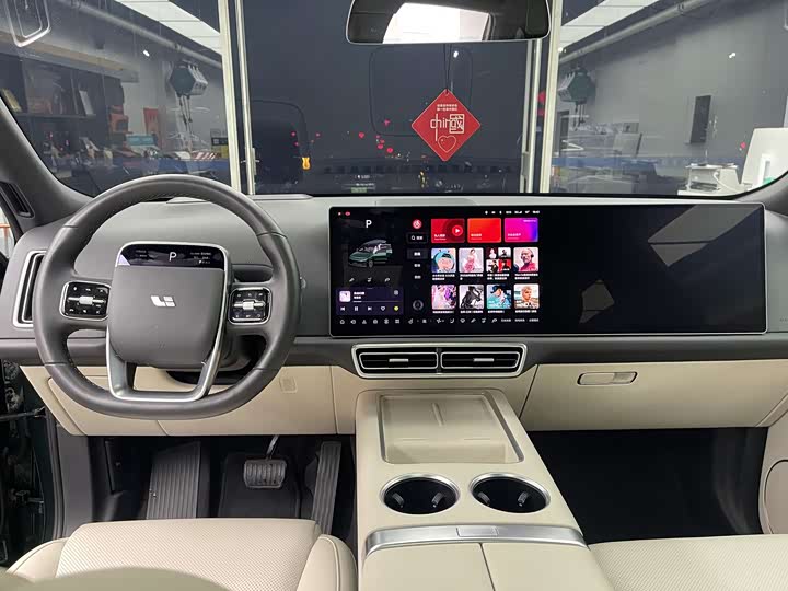 Фото 5 - LiXiang L9