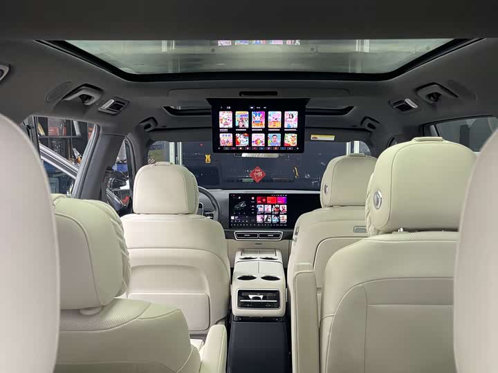 Фото 6 - LiXiang L9