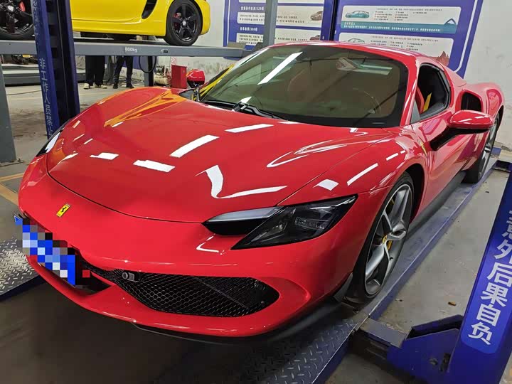 Фото 5 - Ferrari 296