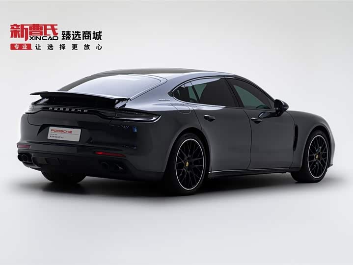 Фото 3 - Porsche Panamera