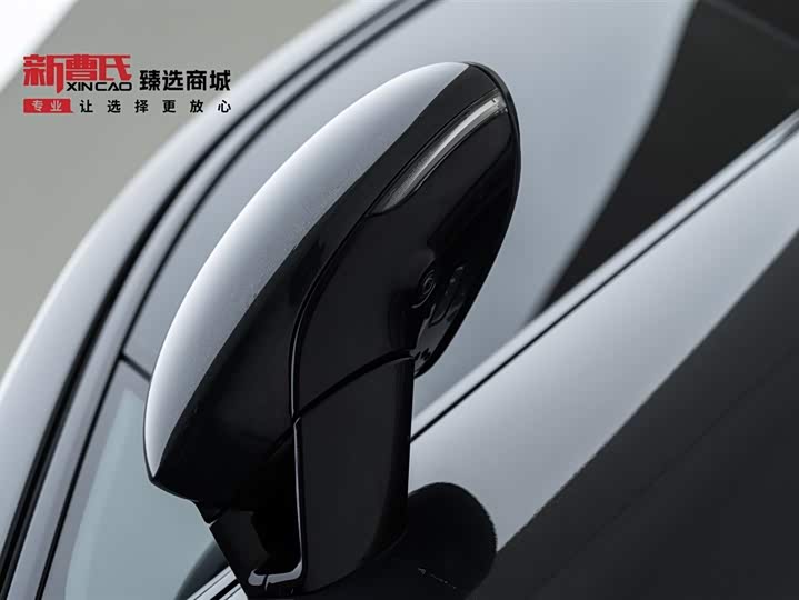 Фото 7 - Porsche Panamera