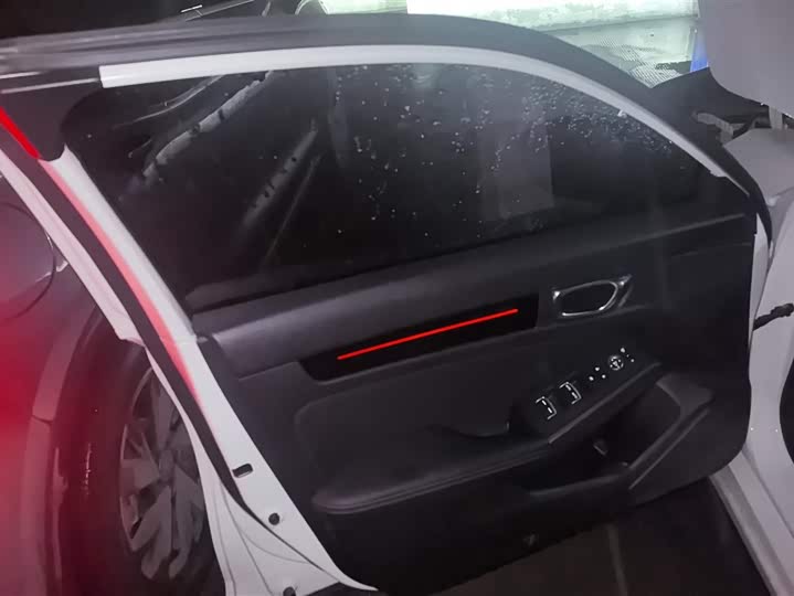 Фото 7 - Honda Civic