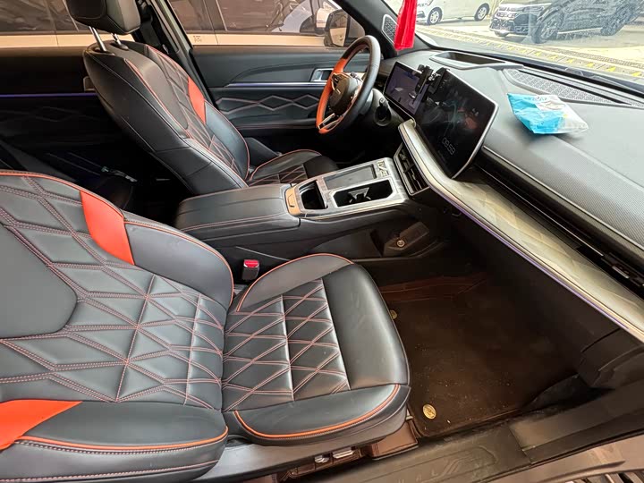 Фото 9 - Haval F7 (Monster)