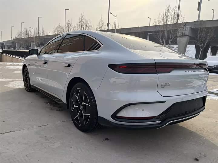 Фото 7 - BYD Han