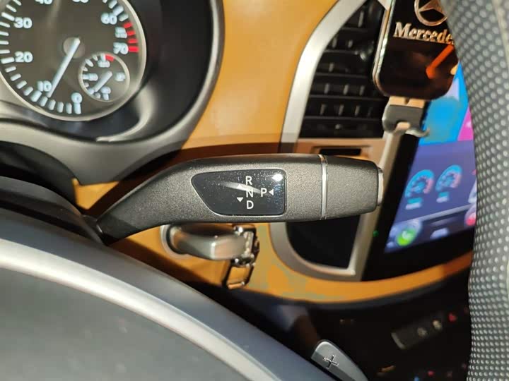 Фото 7 - Mercedes-Benz Vito