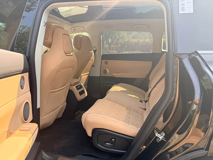 Фото 9 - Exeed Sterra ET