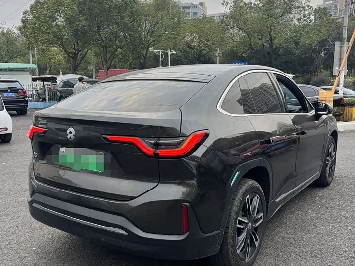 Фото 5 - Nio EC6