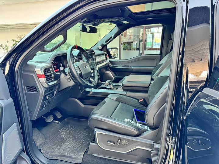 Фото 7 - Ford F-150 Raptor