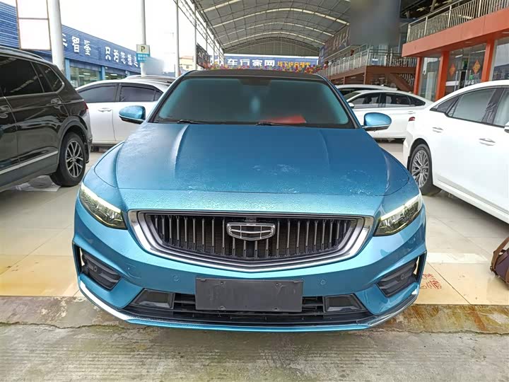 Фото 3 - Geely Preface