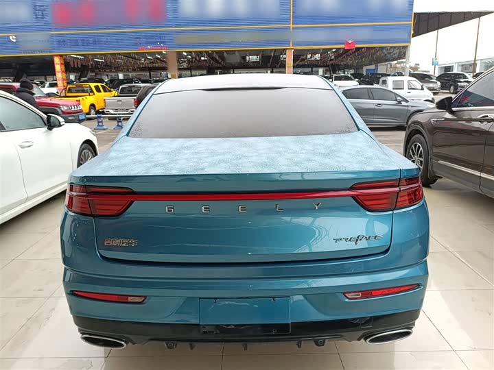 Фото 6 - Geely Preface