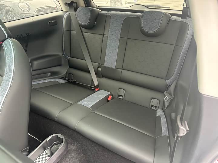 Фото 6 - Mini Cooper