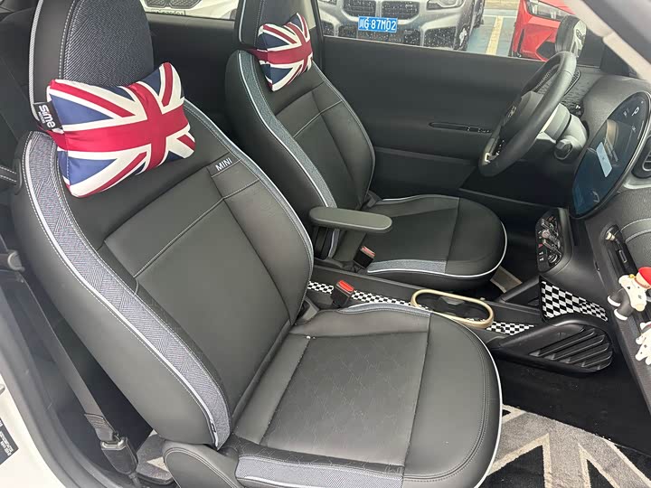 Фото 9 - Mini Cooper