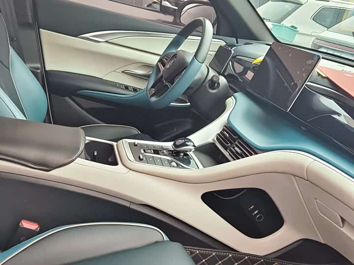 Фото 9 - BYD Song Pro