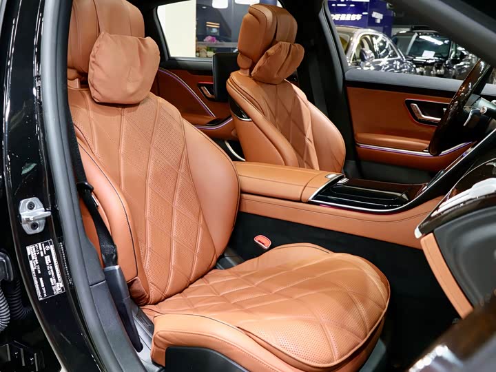 Фото 7 - Mercedes-Benz Maybach S-Class