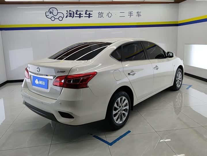 Фото 3 - Nissan Sylphy