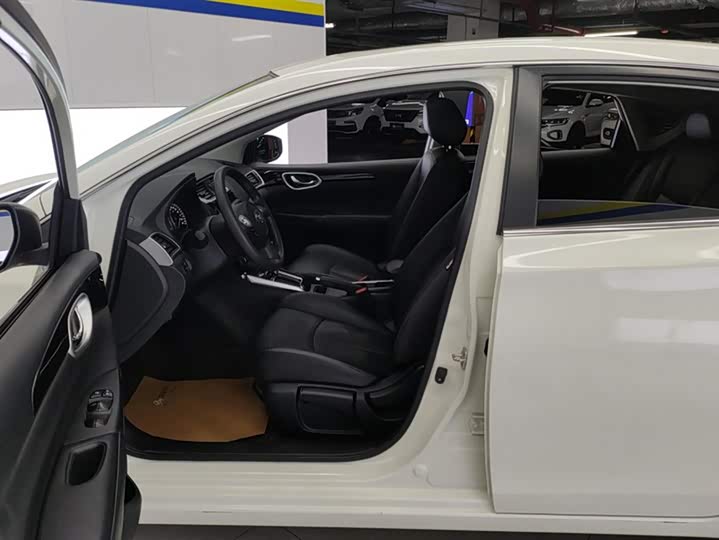 Фото 9 - Nissan Sylphy