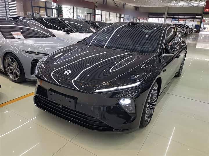 Фото 1 - Nio ET7