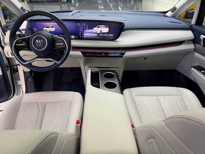 Фото 5 - Buick GL8 Hybrid