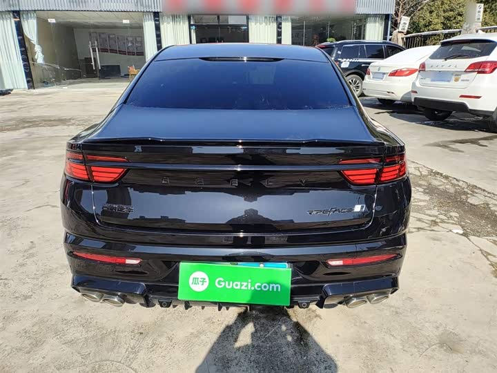 Фото 6 - Geely Preface