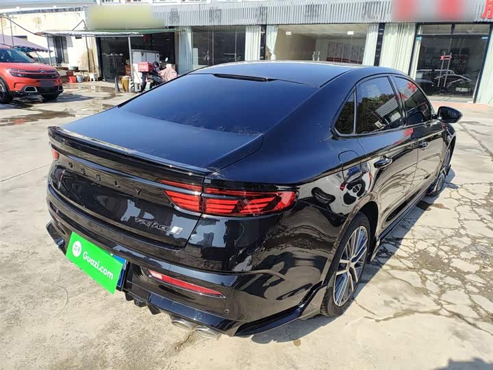 Фото 7 - Geely Preface