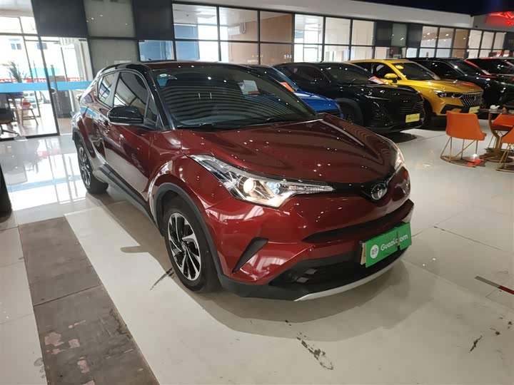 Фото 4 - Toyota Izoa