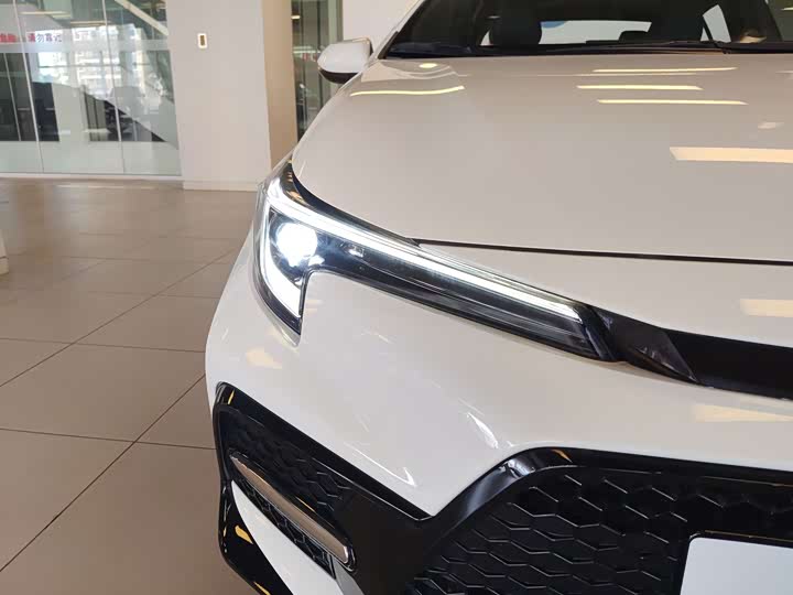 Фото 4 - Toyota Levin