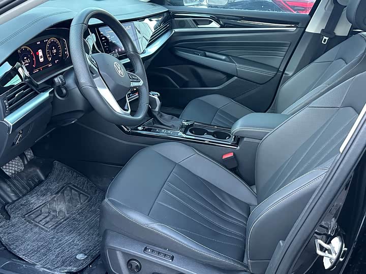 Фото 4 - Volkswagen Passat