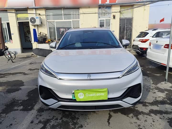 Фото 3 - BYD Yuan Plus