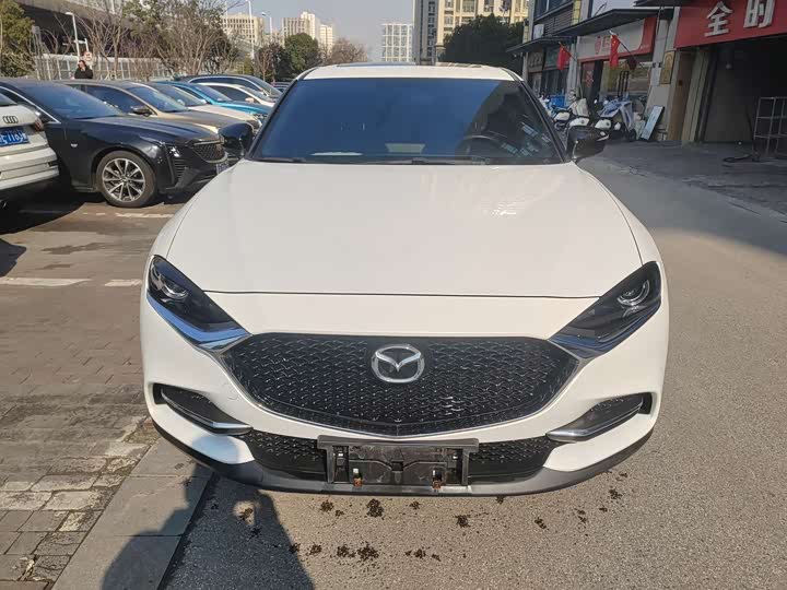 Фото 2 - Mazda CX-4