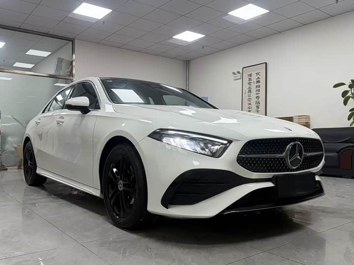 Фото 5 - Mercedes-Benz A-Class