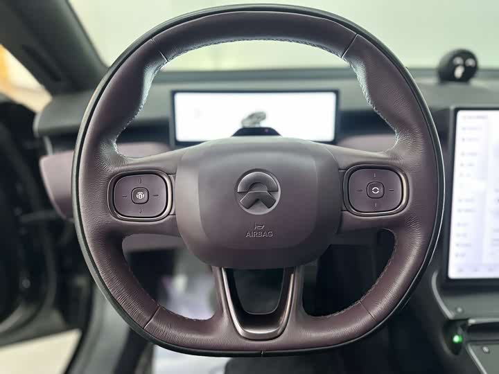 Фото 8 - Nio ET5T