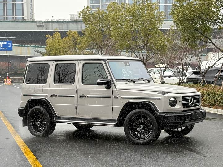 Фото 3 - Mercedes-Benz G-Class