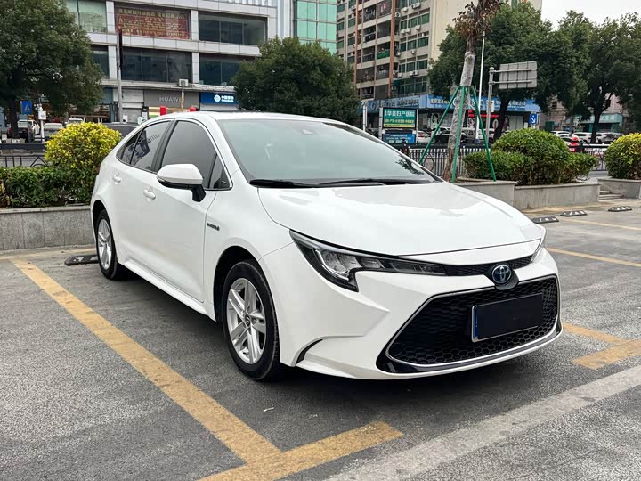 Фото 3 - Toyota Levin