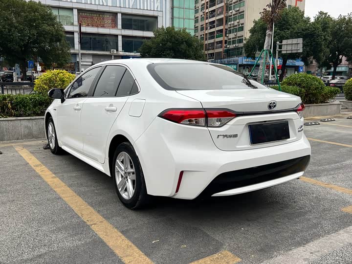 Фото 5 - Toyota Levin