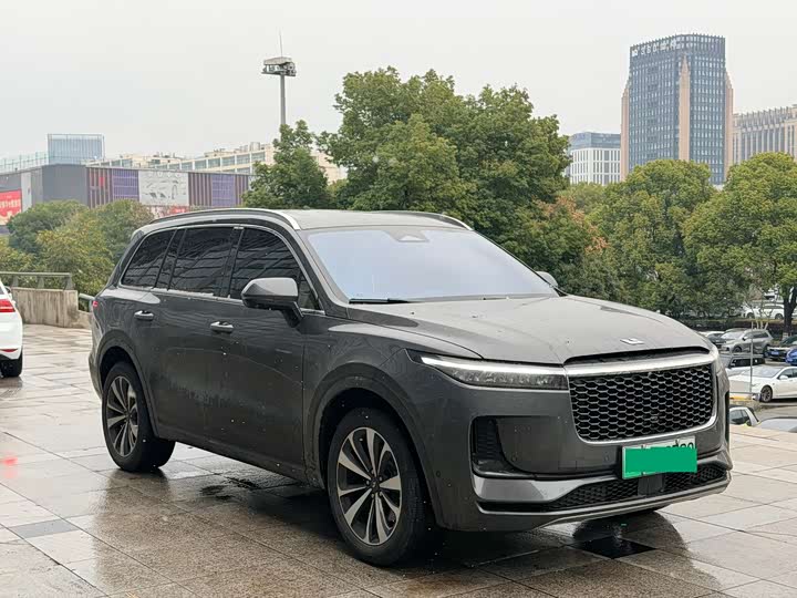 Фото 3 - LiXiang One