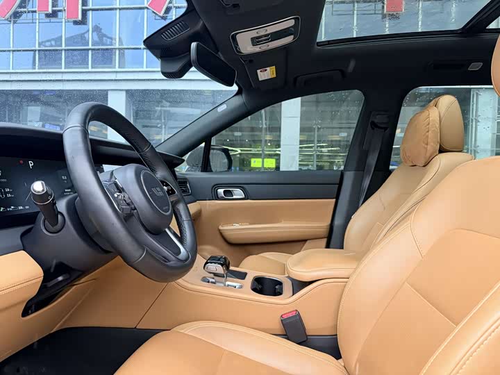 Фото 8 - LiXiang One