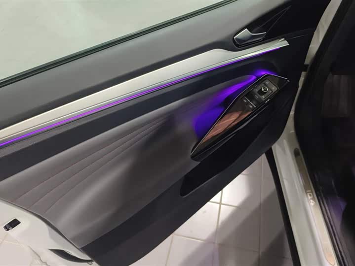 Фото 7 - Volkswagen ID.4 Crozz