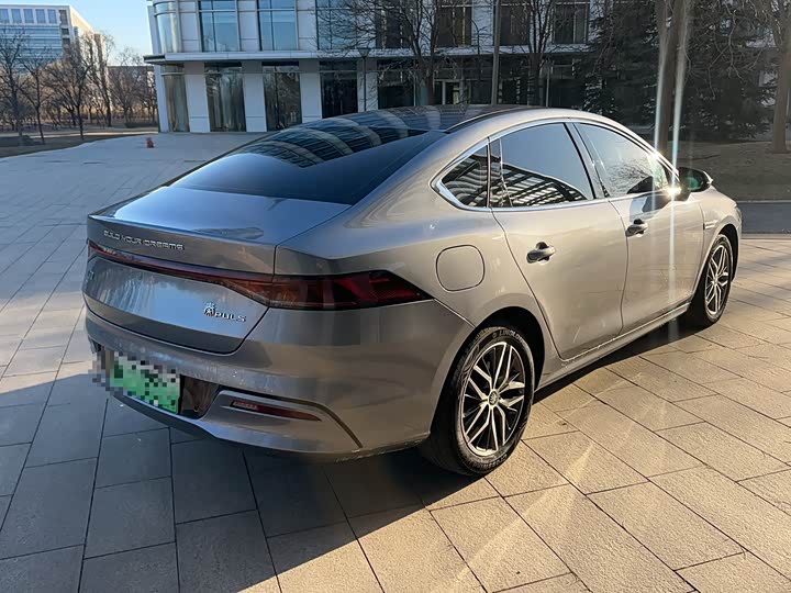 Фото 3 - BYD Qin Plus